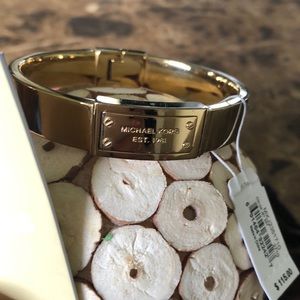 Authentic Michael Kors Braclet